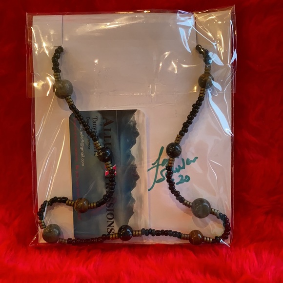 Semi precious stone necklace - Picture 3 of 3